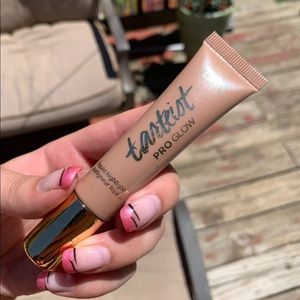 Tarte liquid highlighter
